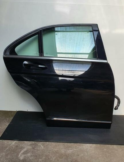 Portier Rechtsachter Mercedes C-klasse w204 (P019)