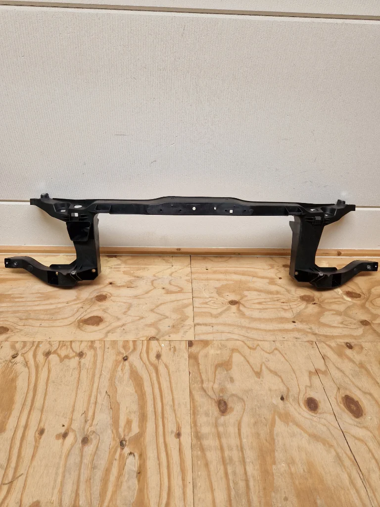 Front Vito w447 (New) - Article 16078 1 - 15120321