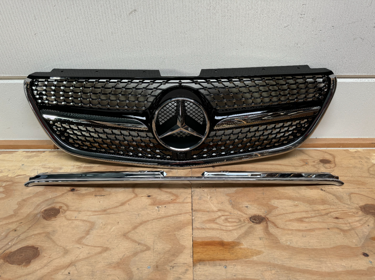 Grille Diamond Vito w447 Zwart (Nieuw)