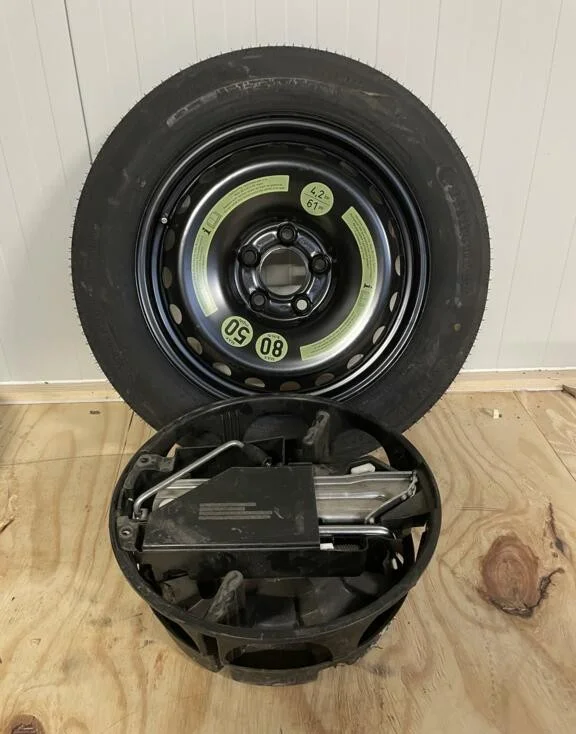 Spare wheel set Mercedes C-class w204 - Article 16090 1 - A2044000302