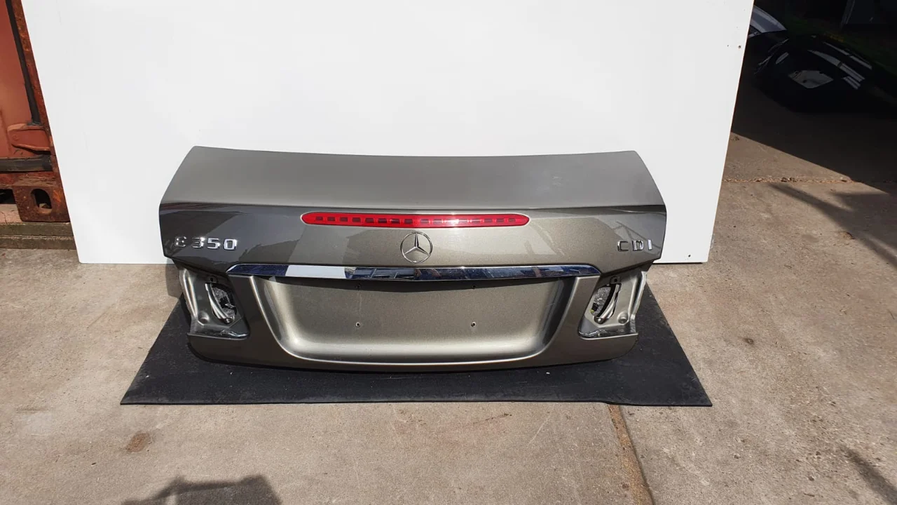 Achterklep Mercedes E-klasse c207 (A001) - Article 16102 1 - A001