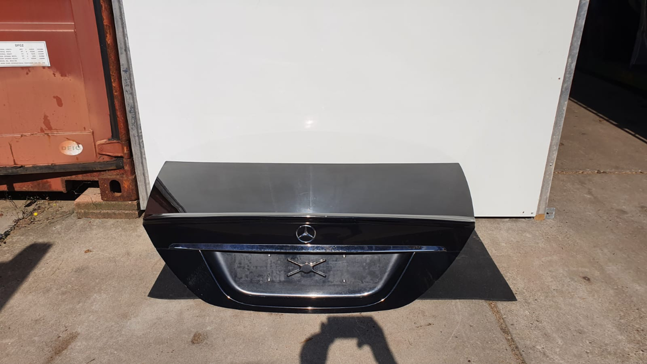 Achterklep Mercedes CLS-klasse c219 (A010) - Article 16109 1 - A010