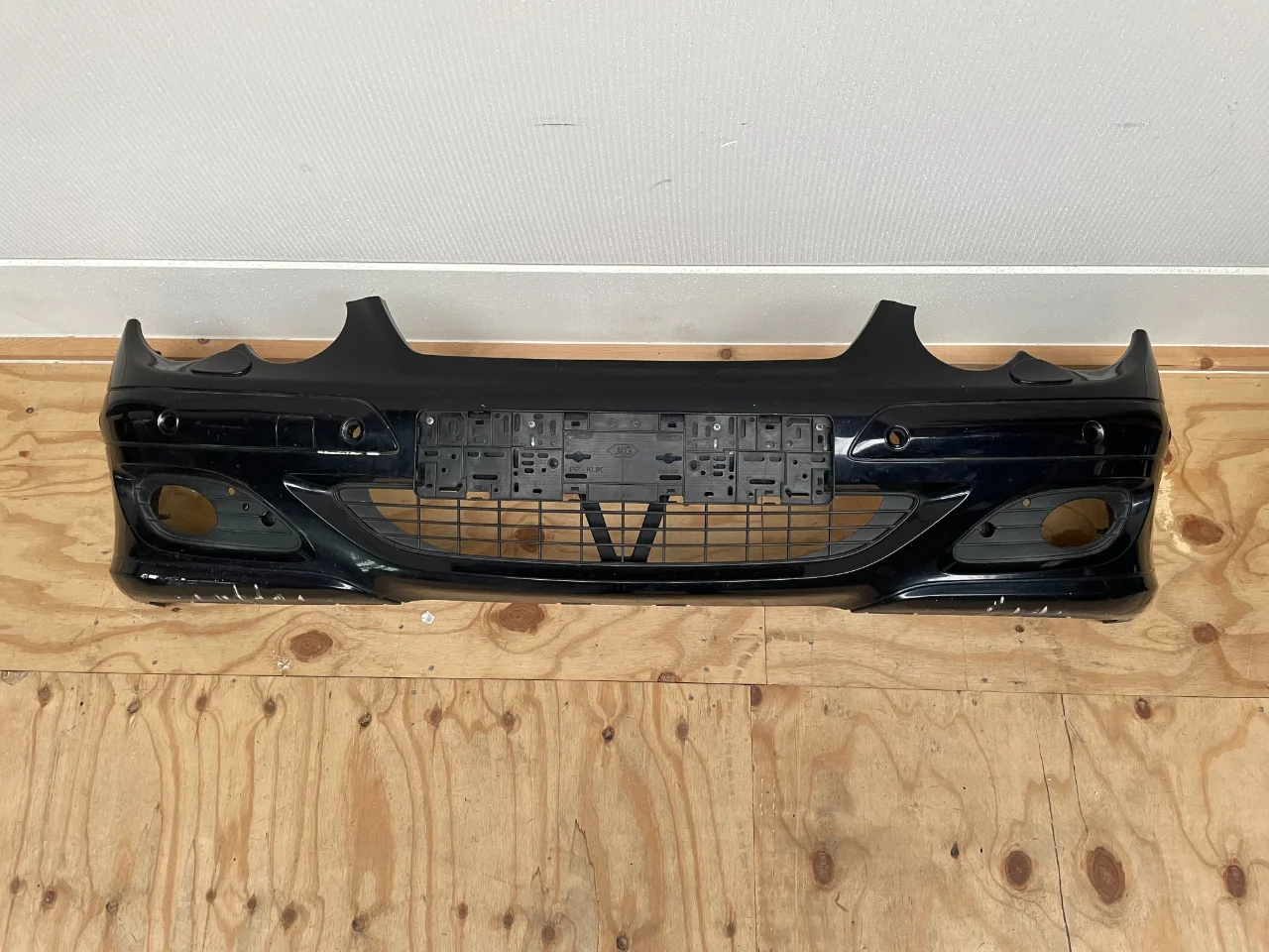 Voorbumper C-klasse Coupe cl203 Facelift Xenon - Article 16144 1 - A2038854425