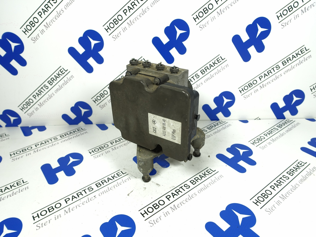 ABS pomp A 212 431 0848