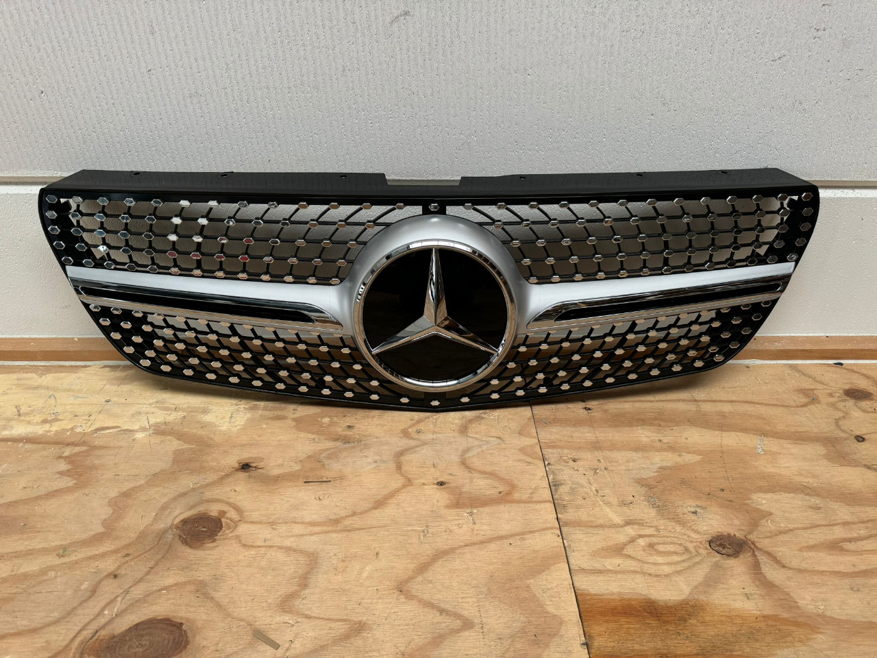 Grille Diamond Vito w447 Facelift Zilver (Nieuw)
