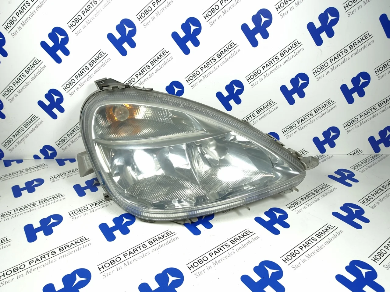 Headlight A-class w168 Facelift Right - Article 16242 1 - A1688201861