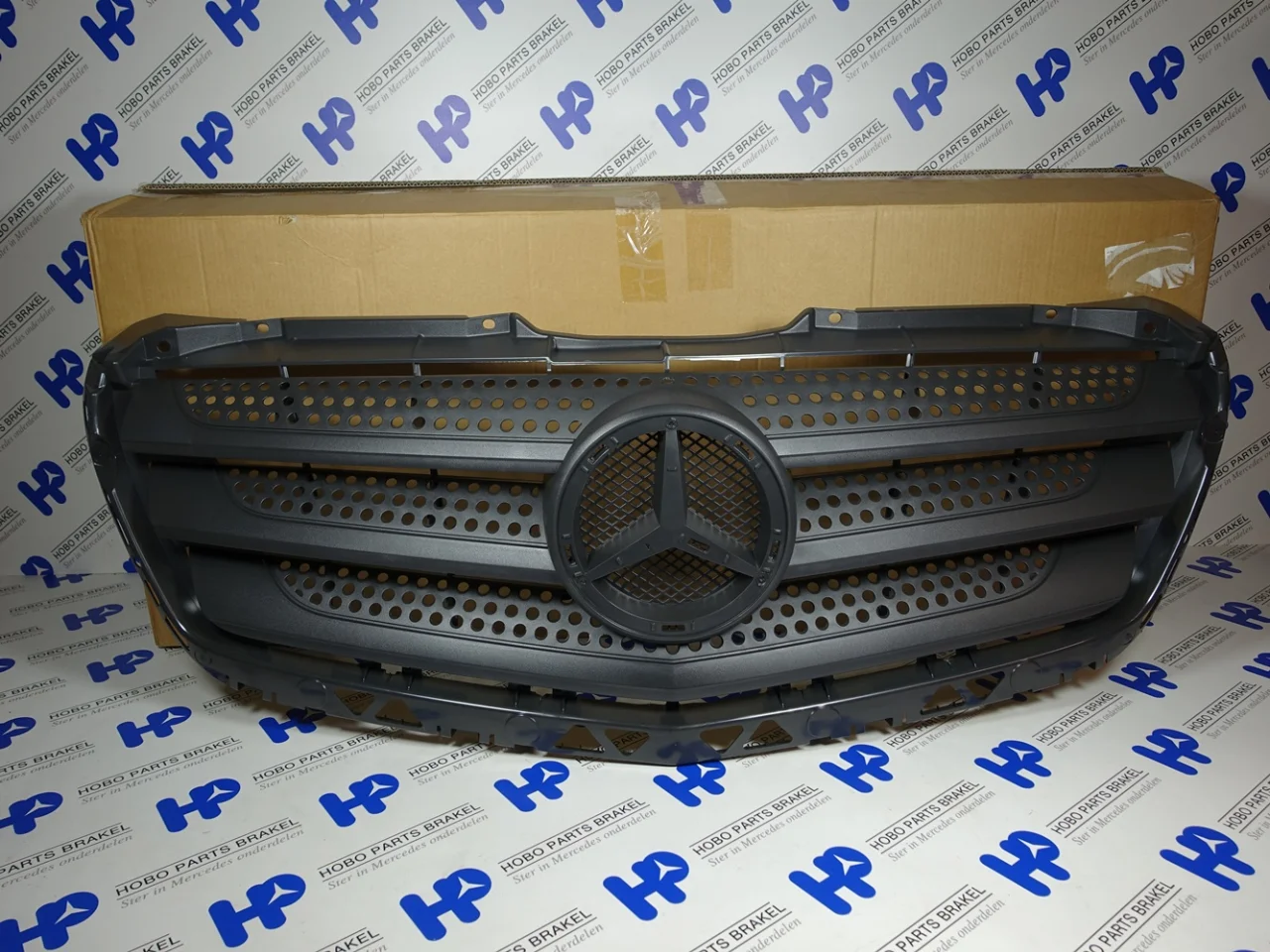 Grille Sprinter w906 Facelift (New) - Article 16265 1 - A9068880523-N