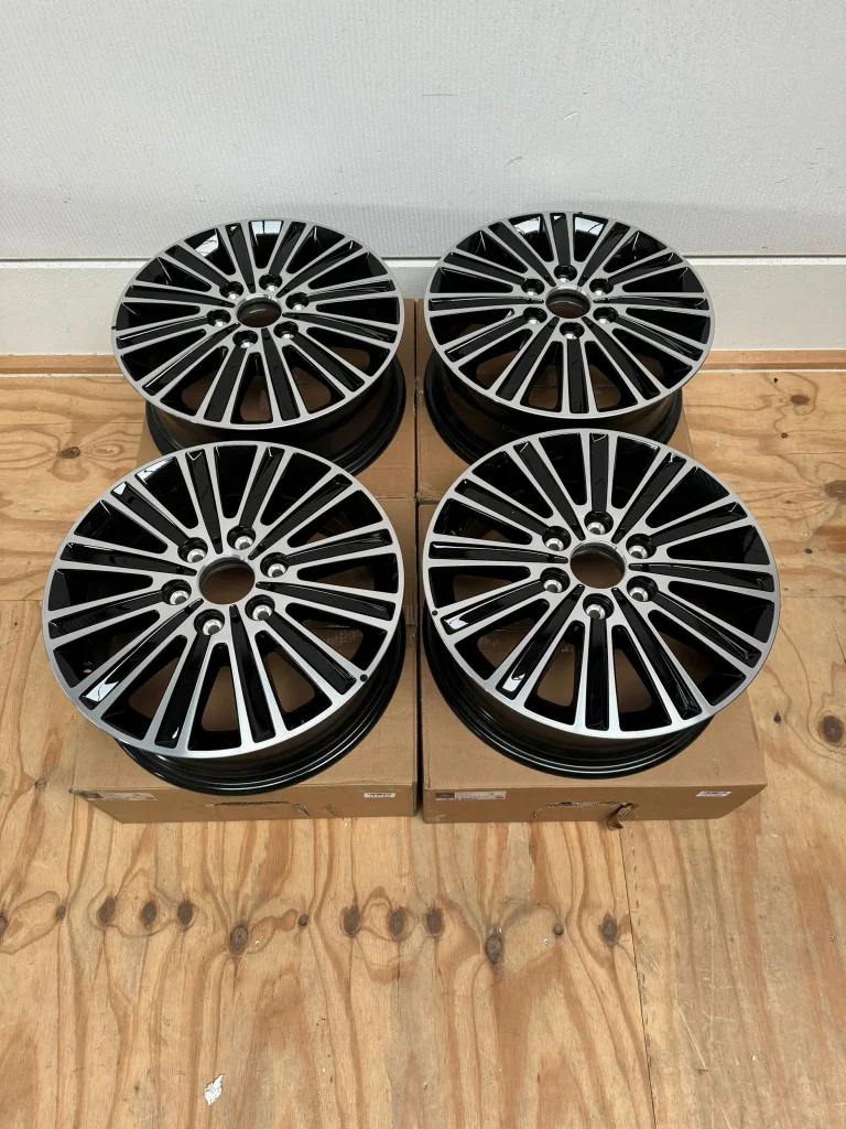Velgenset Sprinter w907 17 inch (Nieuw) - Article 16276 1 - A9074015300-N