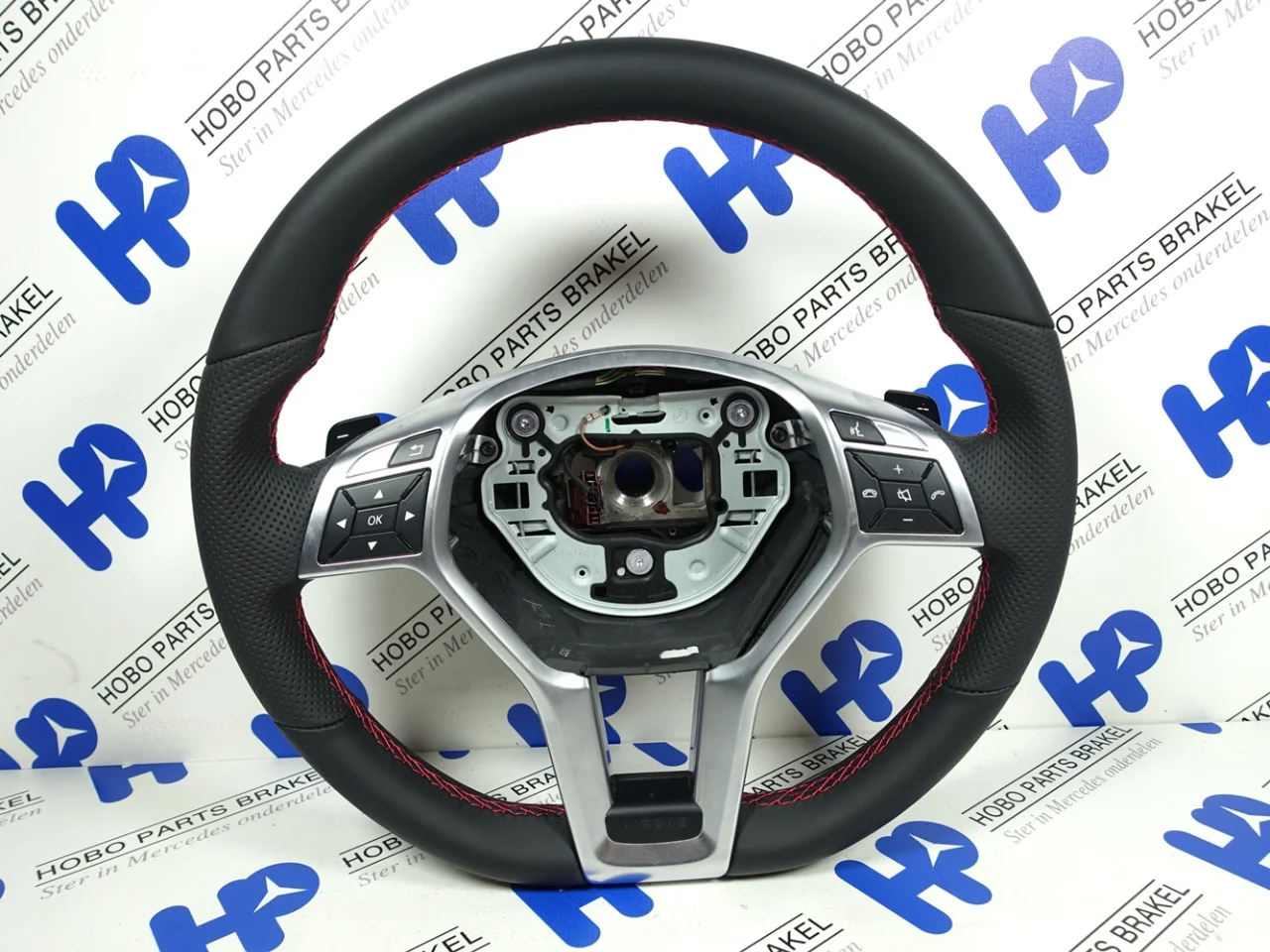 Steering wheel C-class w204 / E-class w212 AMG new leather +flippers - Article 16287 1 - A1724601903-N