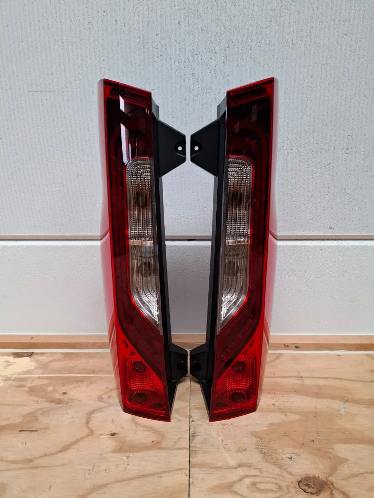 LED tail lights Plug / Play Sprinter w907 (New) - Article 16300 1 - 13110300