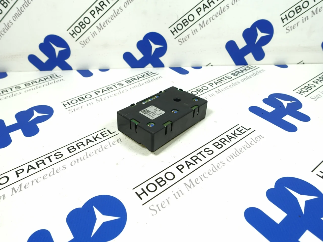 Antenna amplifier A 205 905 1205 - Article 16375 1 - A2059051205