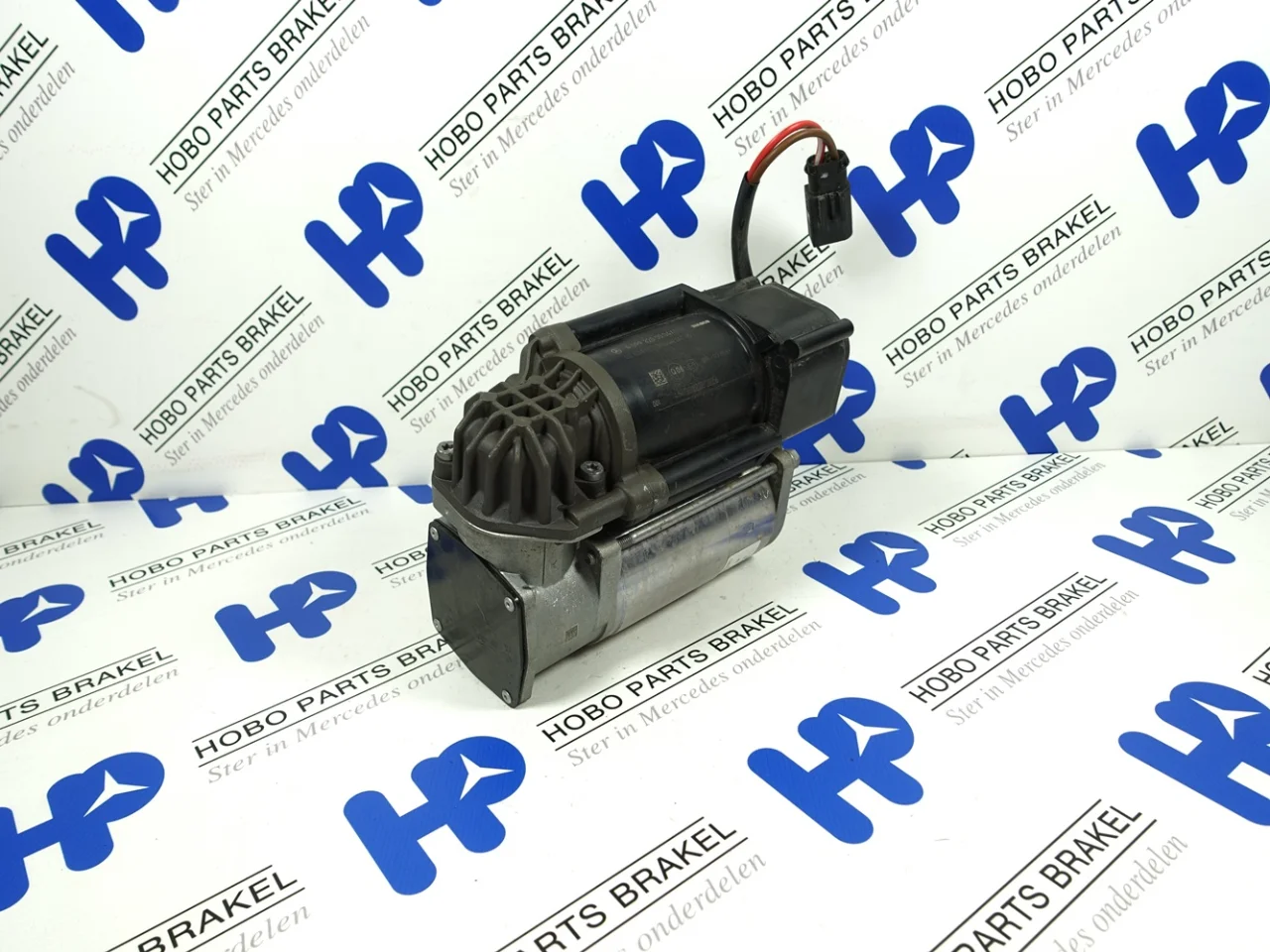 Luchtvering compressor A 099 320 0004 - Article 16384 1 - A0993200004