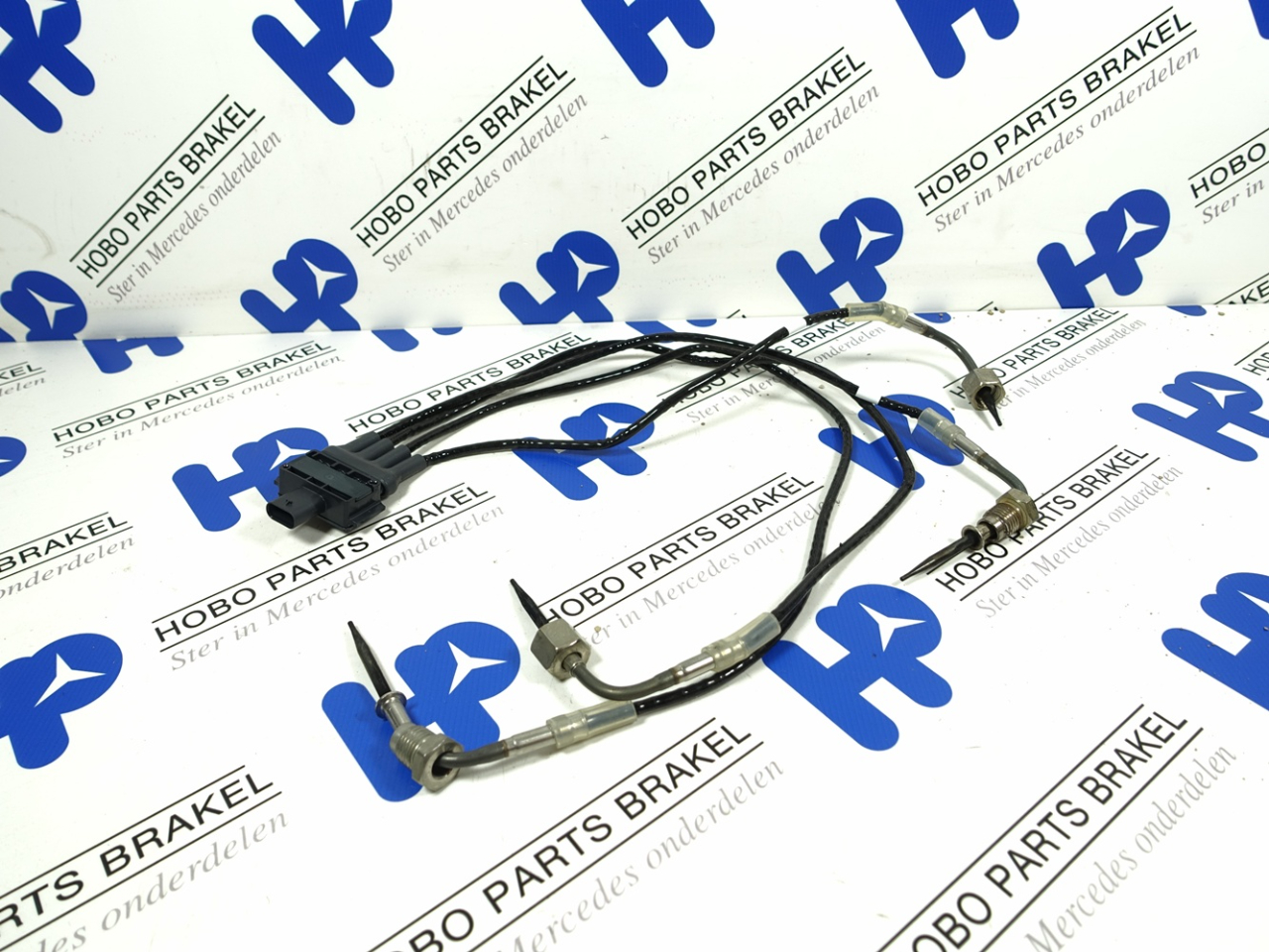Temperatuur sensor A 000 905 7115 - Article 16438 1 - A0009057115