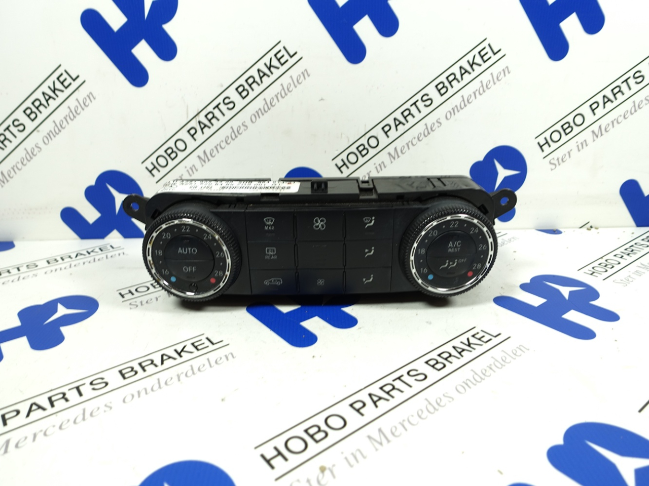 Kachelpaneel A 251 906 3300
