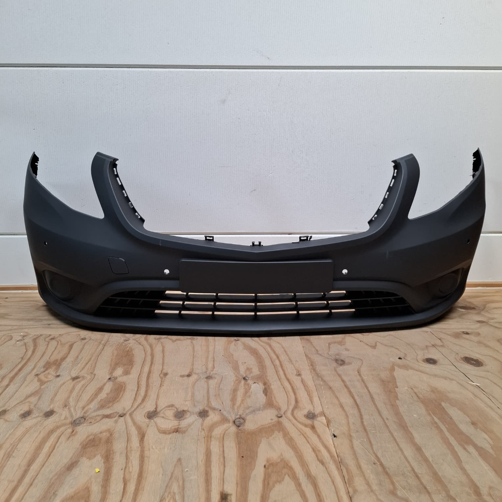 Voorbumper Vito w447 A4478858300 (Nieuw)