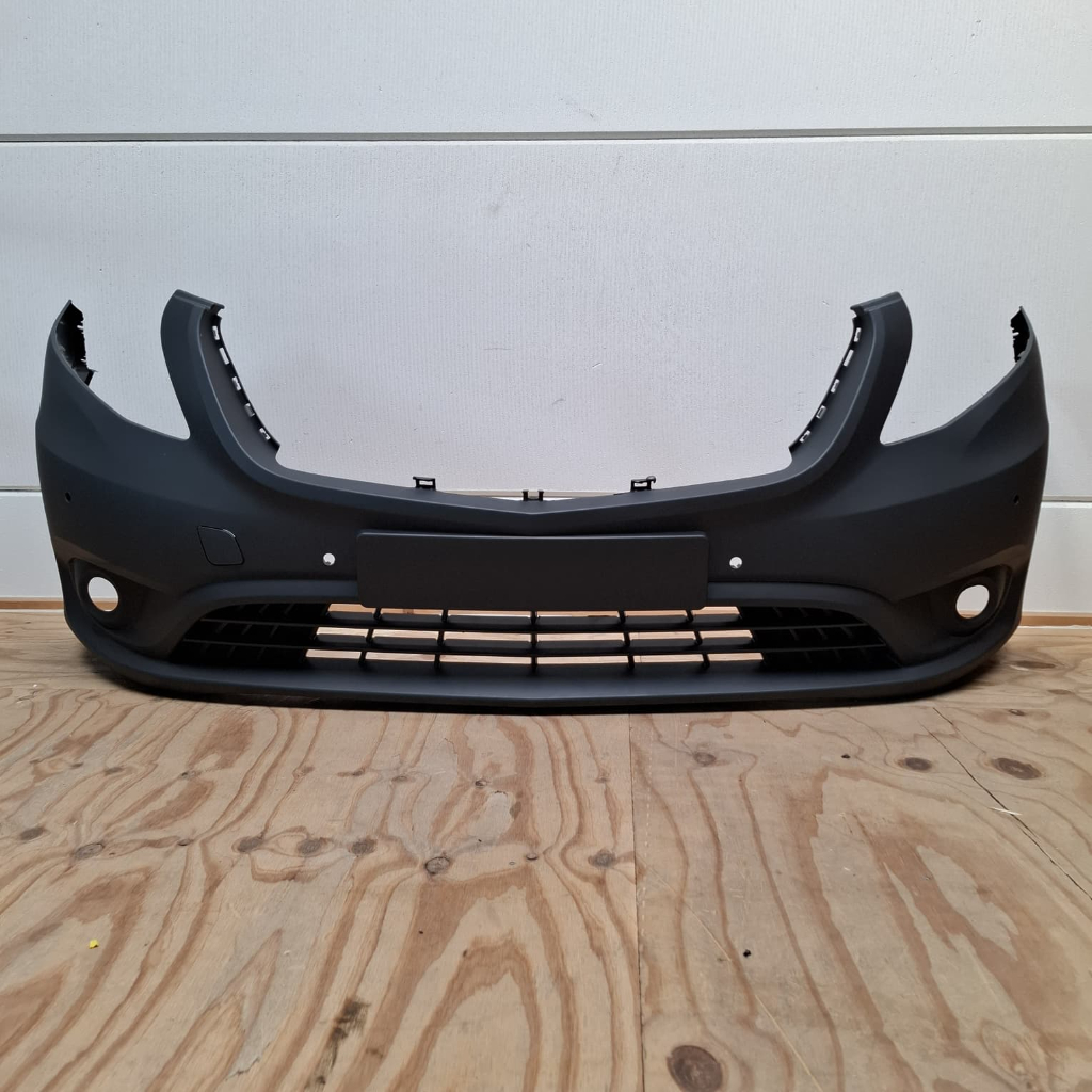 Voorbumper Vito w447 A4478858500 (Nieuw)