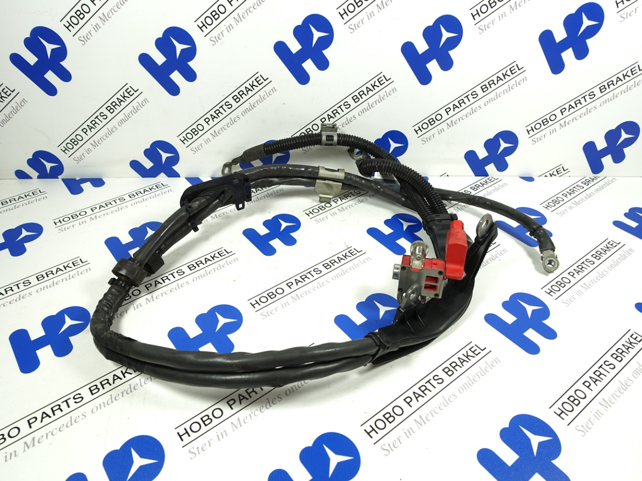 Accu kabel A 212 440 1257 - Article 16495 1 - A2124401257