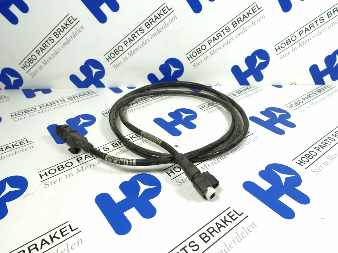 Parking brake cable A 907 540 7612 RL - Article 16601 1 - A9075407612