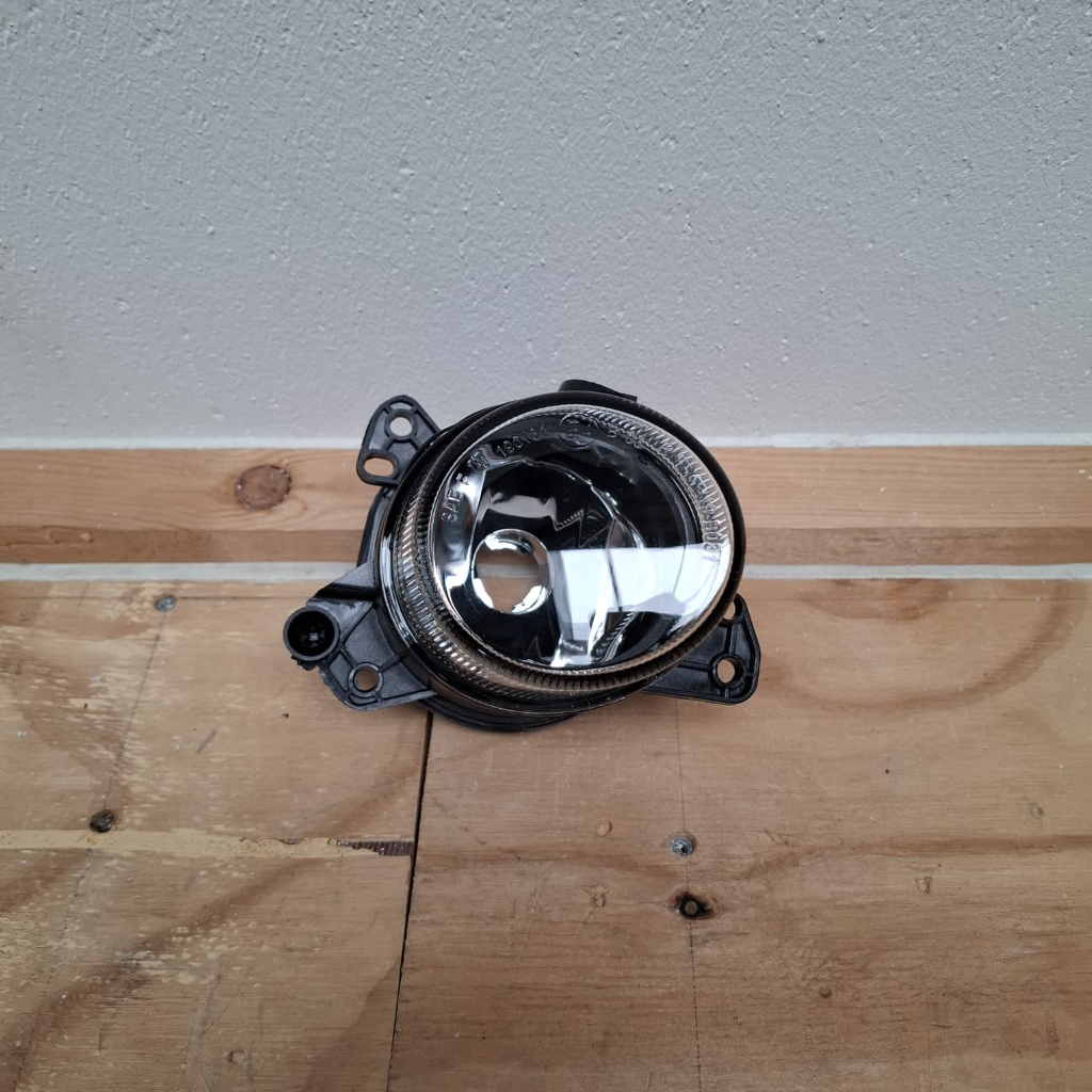 Mistlamp A 212 820 1056 Rechts (Nieuw)
