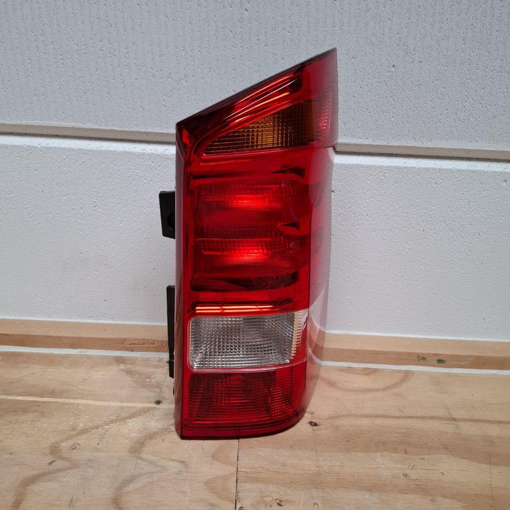 Achterlicht Vito w447 Rechts Deuren (Nieuw)