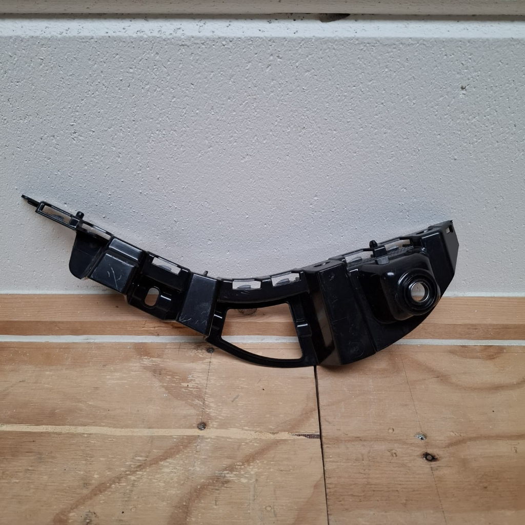 Bumper geleider A 910 885 0400 Links (Nieuw) - Article 16616 1 - A9108850400-N