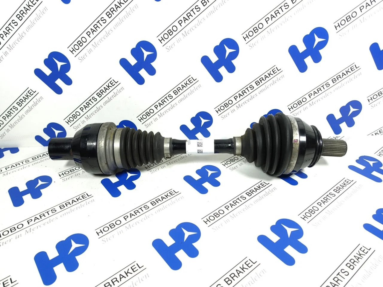 Drive shaft A 177 330 9700 Right (As new) - Article 16677 1 - A1773309700