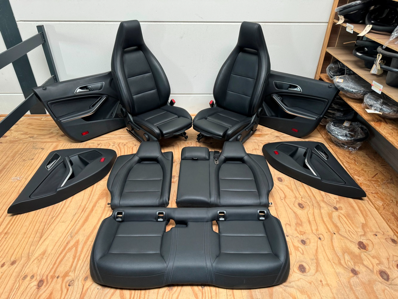 Interieur CLA-klasse c117 Leer
