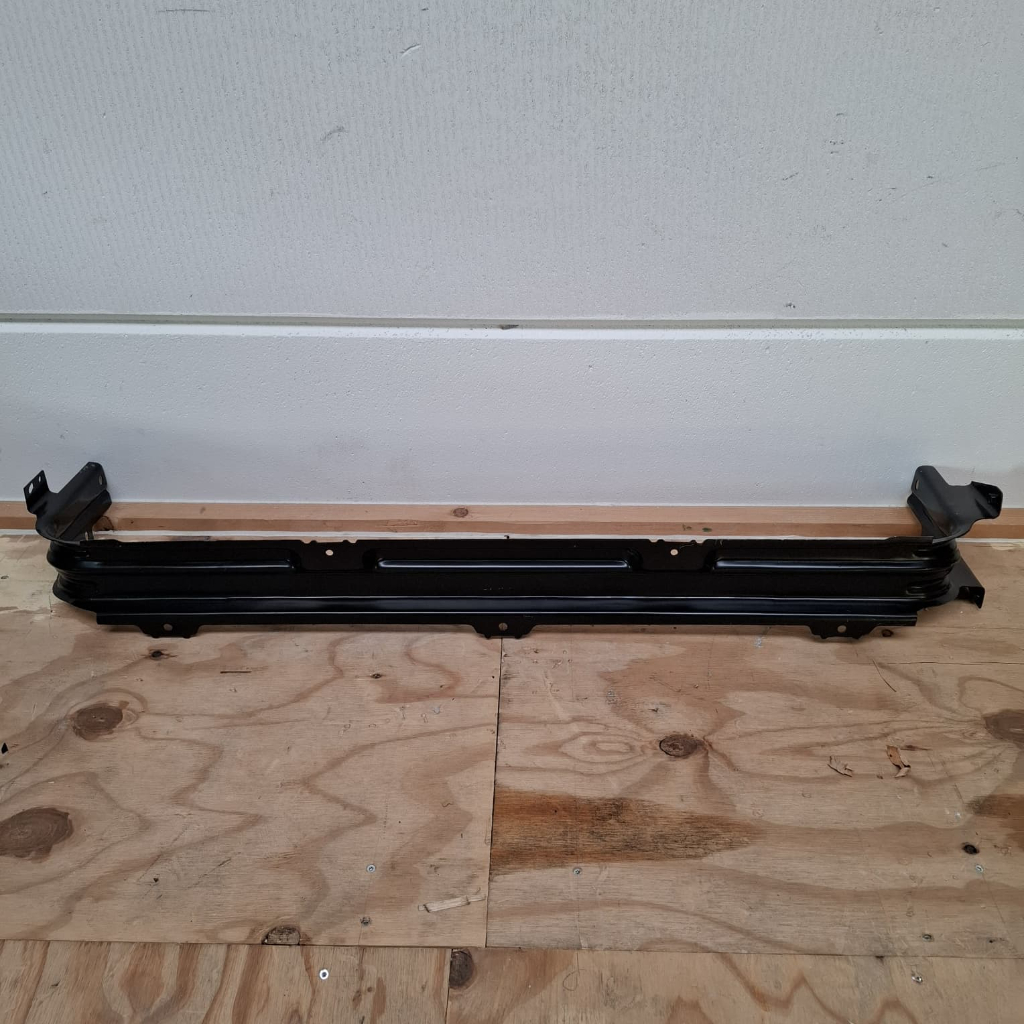 Radiateurbalk A 447 880 0403 (Nieuw)
