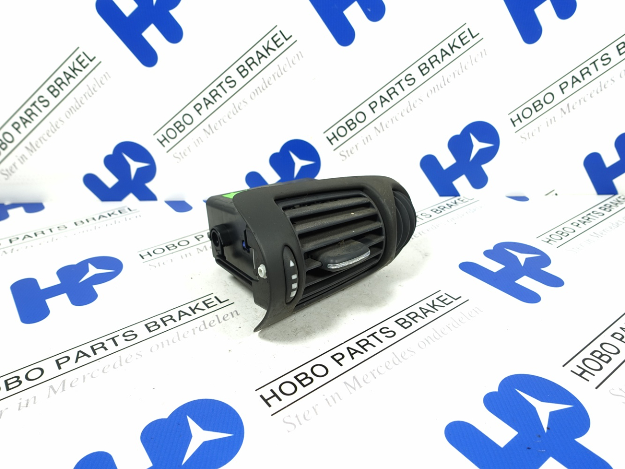 Luchtrooster A 414 830 0254