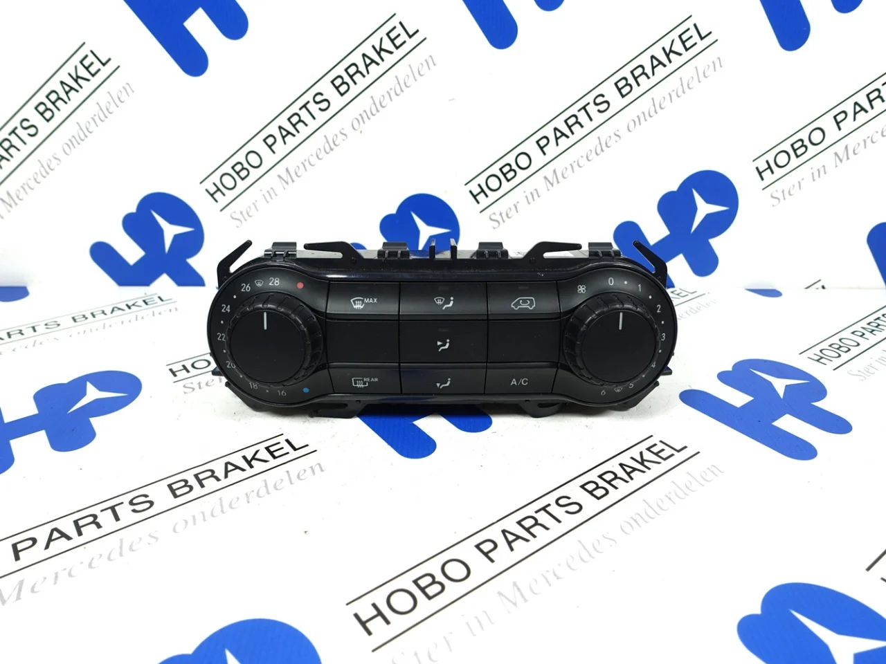 Heater panel A 447 900 6215 - Article 16838 1 - A4479006215