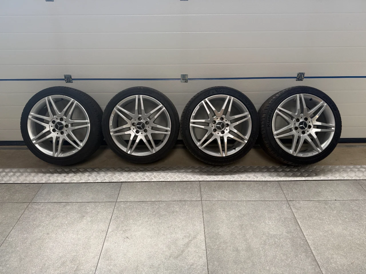 Velgenset C-klasse w204 5X112 18 Inch Breedset 2 - Article 16917 1 - HPB9907