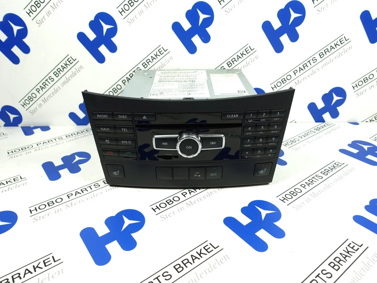 Radio CD player A 212 900 0219 - Article 16978 1 - A2129000219