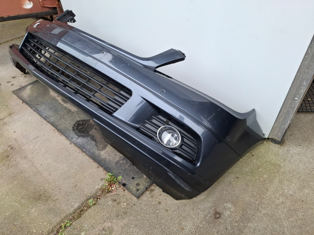 Voorbumper C-klasse w204 +PDC en mistlampen
