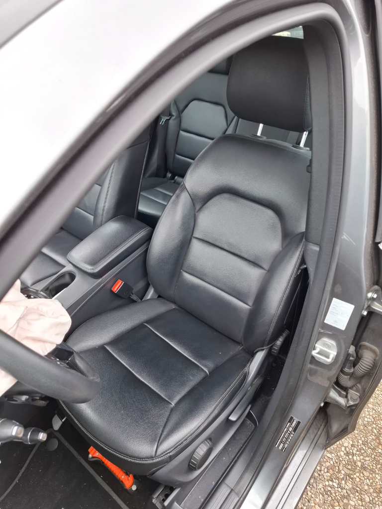 Interieur B-klasse w246 Zwart Leer compleet
