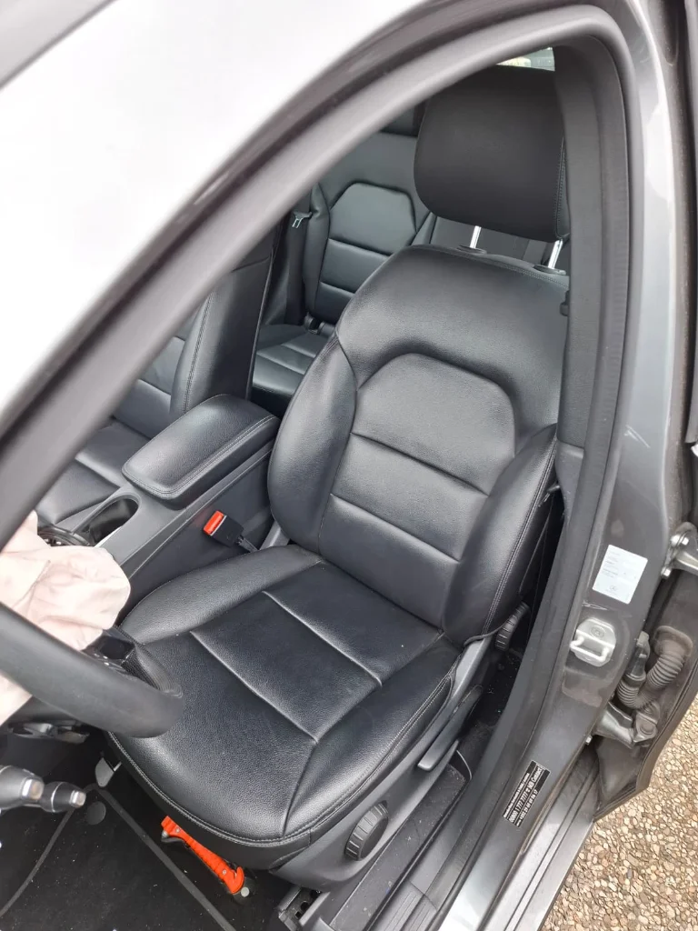 Interieur B-klasse w246 Zwart Leer compleet - Article 17007 1 - HPB0108