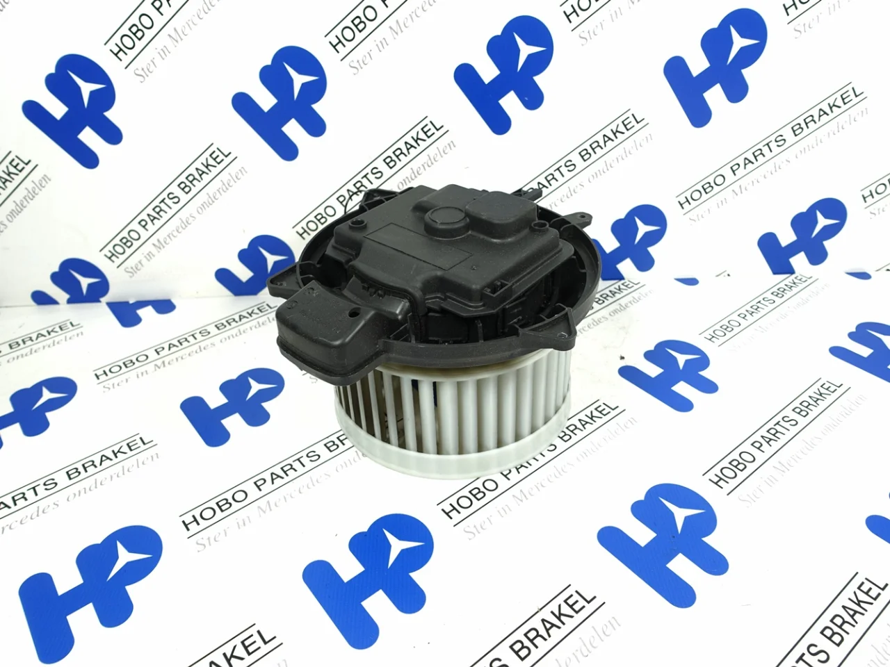 Blower motor A 164 835 0607 (!) - Article 17095 1 - A1648350607