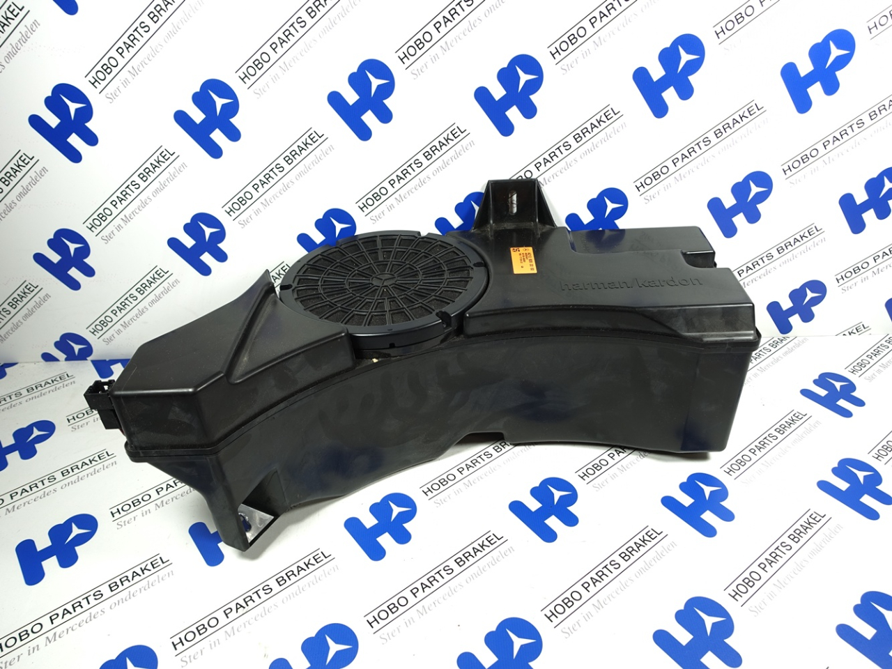 Subwoofer A 212 820 2202