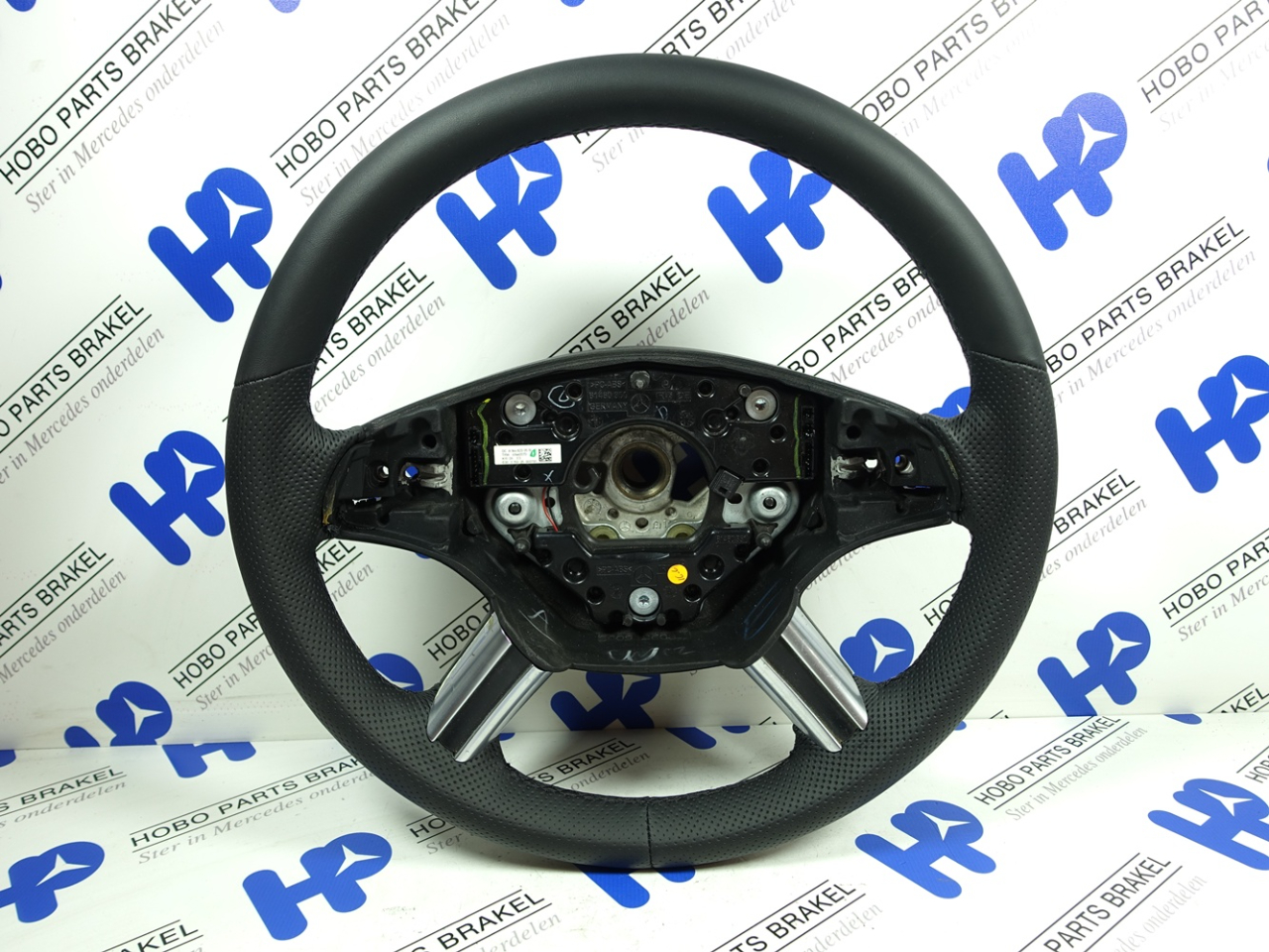 Stuurwiel ML-klasse w164 / R-klasse w251 nieuw bekleed2