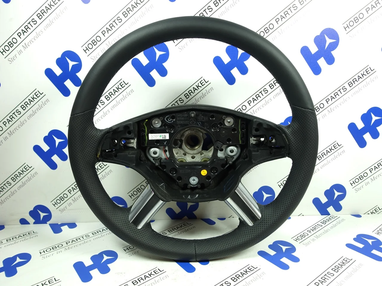 Stuurwiel ML-klasse w164 / R-klasse w251 nieuw bekleed2 - Article 17208 1 - A1644604703-N2