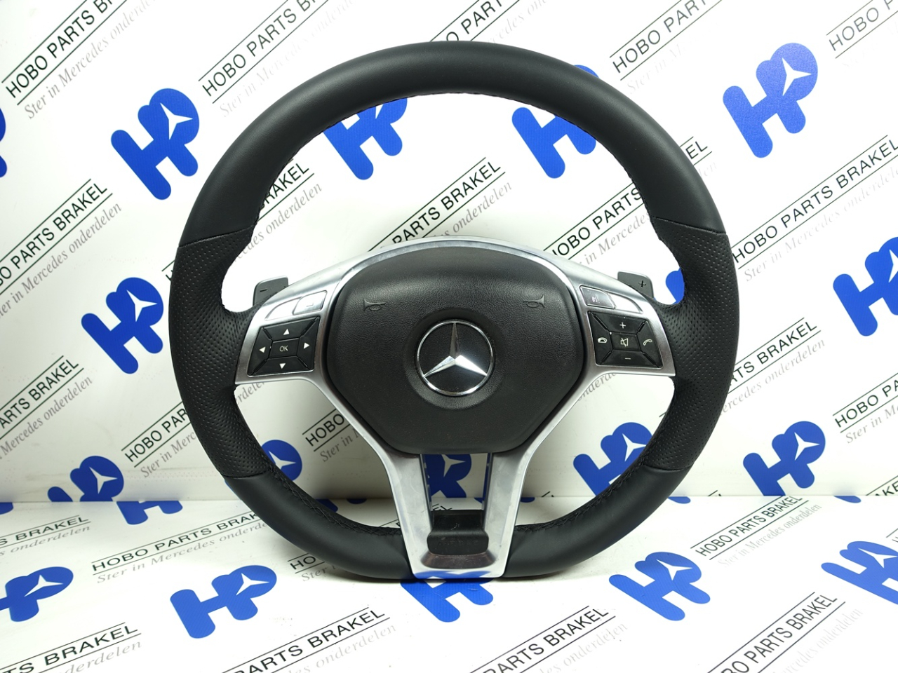 Stuurwiel A-klasse w176 / C-klasse w204 AMG nieuw bekleed +flippers +airbag