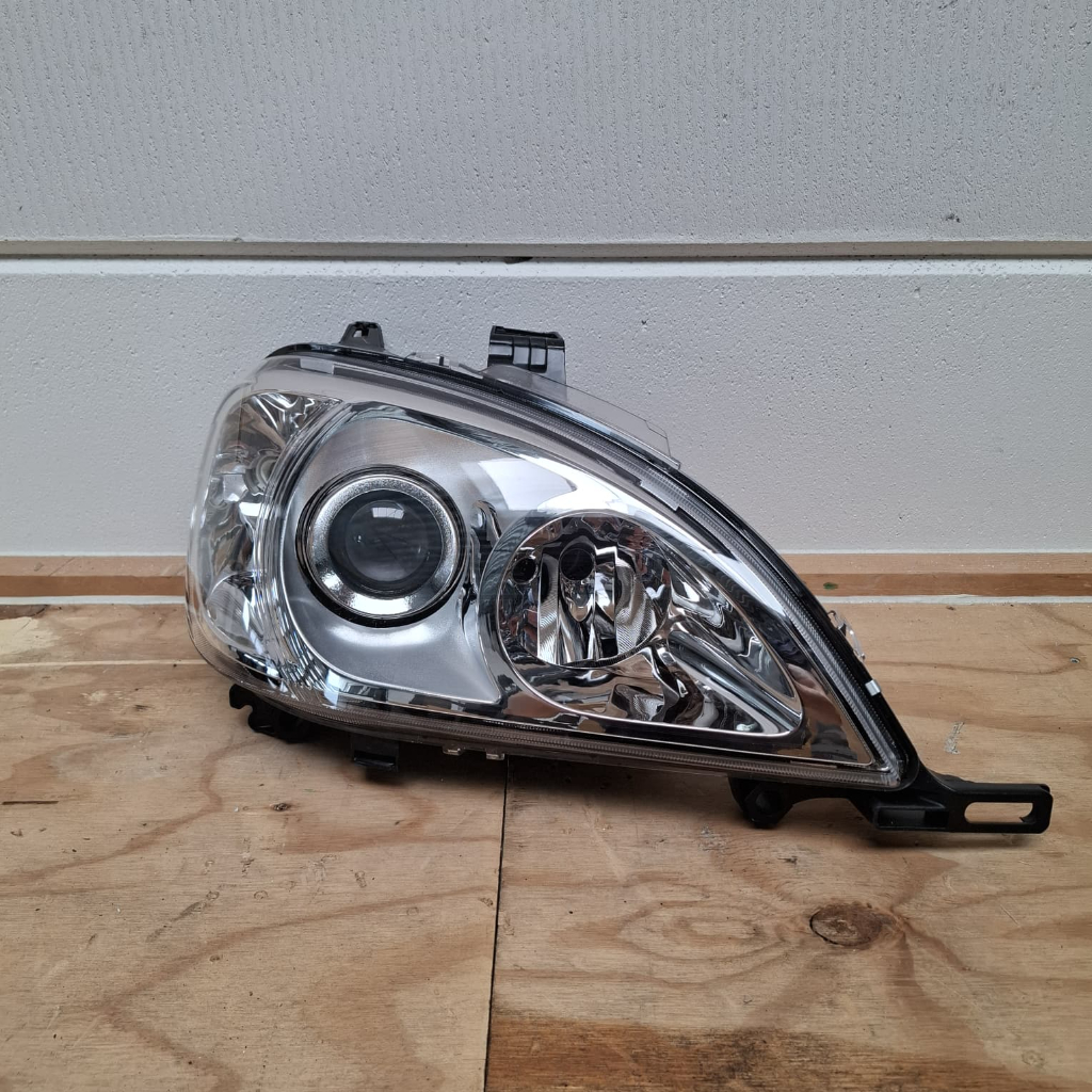 Koplamp ML-klasse w163 Rechts (Nieuw)