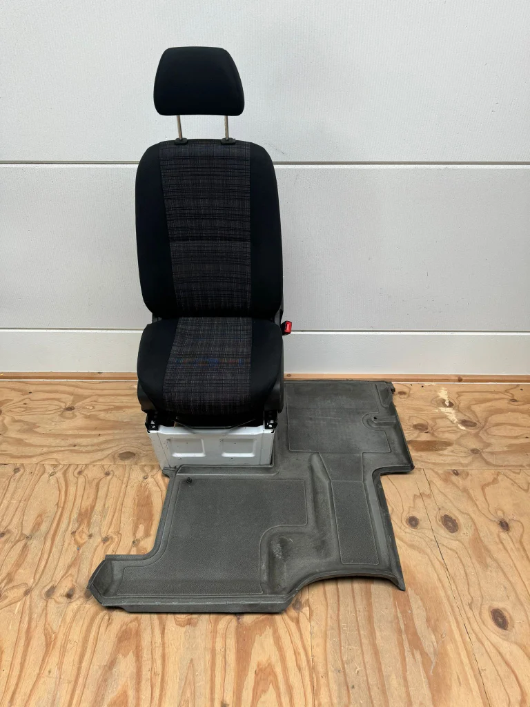 Passenger seat Sprinter w906-1 - Article 17287 1 - HPB0126