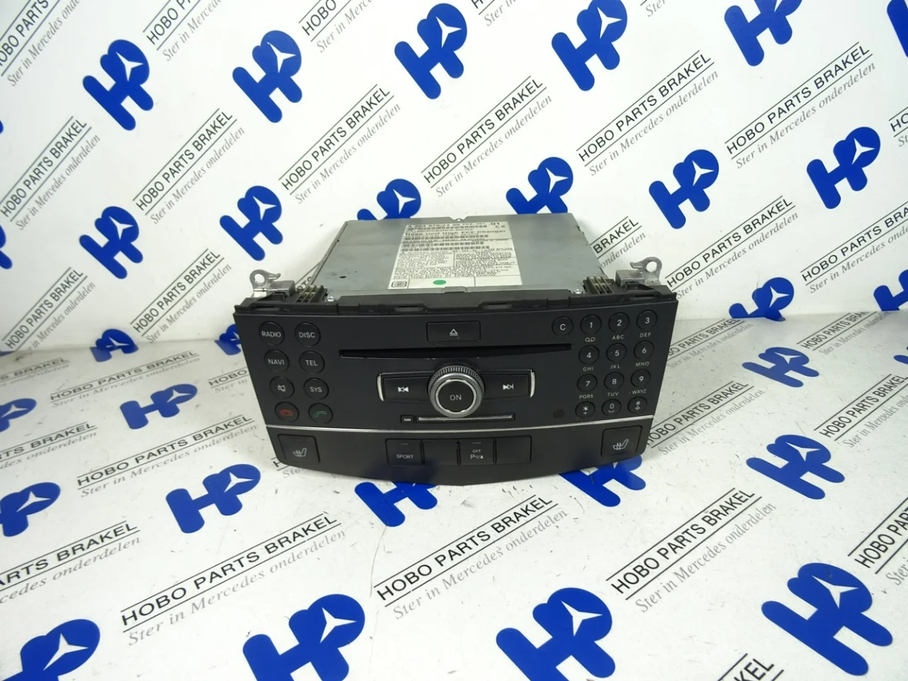 Radio CD player A 204 870 7490 - Article 6504 1 - A2048707490