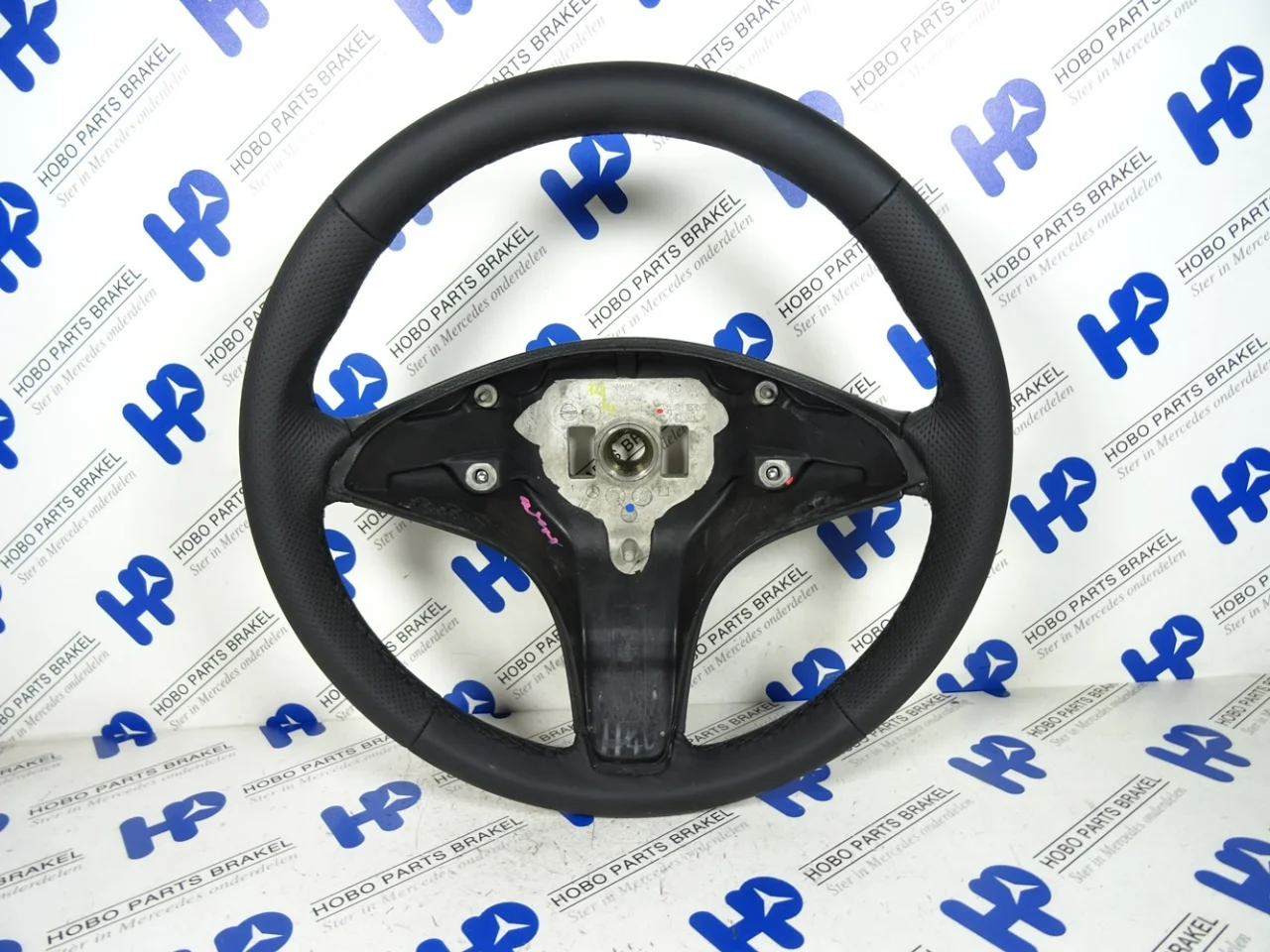 Steering wheel C-class w204 Sport package/AMG new leather. - Article 6595 1 - A2044603203-N