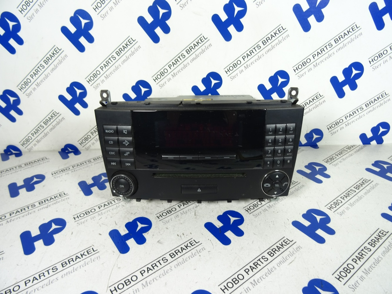 Radio/CD-speler A 203 870 0589