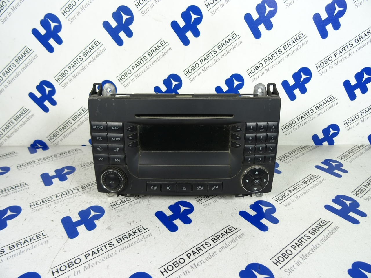 Radio/CD-speler A 906 820 1889