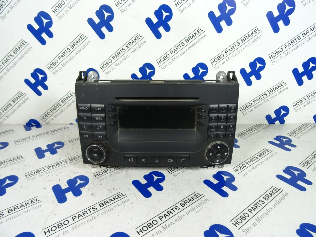 Radio/CD-speler A 906 820 1889