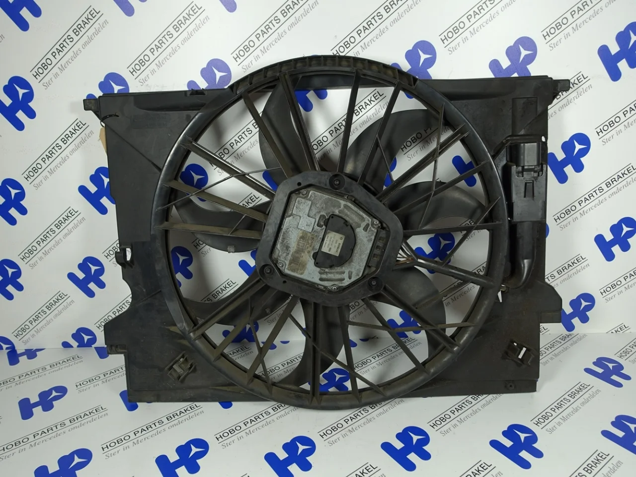 Koelventilator A 211 500 1693 - Article 8901 1 - A2115001693