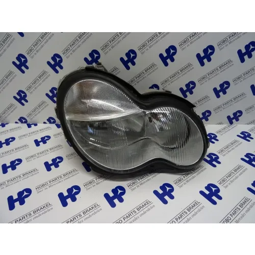 Headlight C-class w203 Right - A 203 820 0261 - A2038200261