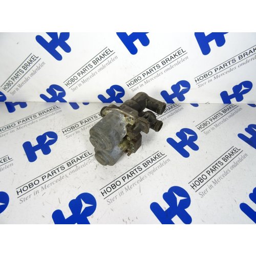 Heater valve A 000 830 6584 - A0008306584 - A0008306584